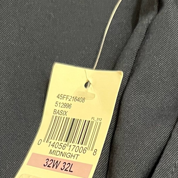 Izod Men's Navy Pants - Picture 7 of 7